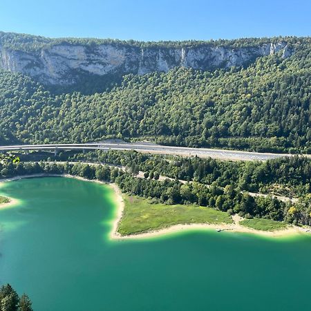 Lumineux, Centre-Ville D'Oyonnax, A 2 Pas Des Lacs Экстерьер фото